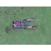 Кронштейн капота Nissan AVENIR PW10 SR20DE