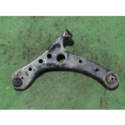 Рычаг Toyota NOAH AZR60G 1AZFSE