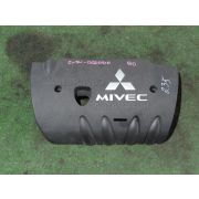 Пластиковая крышка на двс Mitsubishi OUTLANDER CW5W 4B12