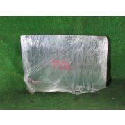 Стекло двери Toyota CROWN GS151 1GFE