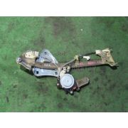 Стеклоподъемник Toyota MARK II GX100 1GFE