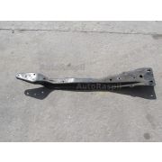 Балка Nissan PRESAGE U30 KA24DE