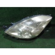 Фара Toyota ISIS ANM10G 1AZFSE