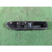 Блок упр. стеклоподъемниками Nissan SERENA KBC23 SR20DE