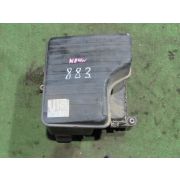 Корпус воздушного фильтра Mitsubishi GRANDIS N84W 4G64