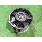 Моторчик печки Nissan SERENA CC25 MR20DE