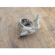Подушка двигателя Mitsubishi DION CR6W 4G94