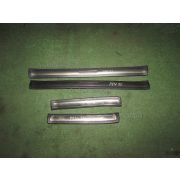 Накладка на порог Toyota MARK II JZX110 1JZFSE