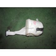 Бачок омывателя Toyota PLATZ NCP12 1NZFE