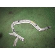 Крепление багажника Toyota ALLION ZZT240 1ZZFE