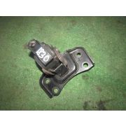 Подушка двигателя Toyota PRIUS ZVW30 2ZRFXE