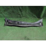 Жабо Nissan LEAF AZE0 EM57