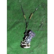 Замок двери Mazda DEMIO DY5W ZYVE