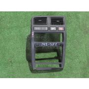 Консоль магнитофона Nissan PULSAR FN15 GA15DE