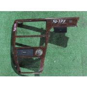 Консоль магнитофона Toyota CRESTA GX100 1GFE