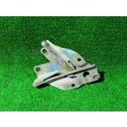 Кронштейн капота Nissan SUNNY FB15 QG15DE