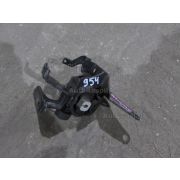Подушка двигателя Toyota NOAH ZRR70 3ZRFE
