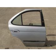 Дверь Nissan SUNNY FB15 QG15DE