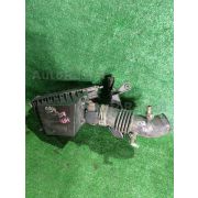 Корпус воздушного фильтра Nissan CUBE AZ10 CR14DE