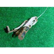 Кронштейн капота Honda PARTNER EY7 D15B