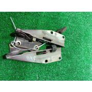 Кронштейн капота Nissan PRESAGE U30 KA24DE