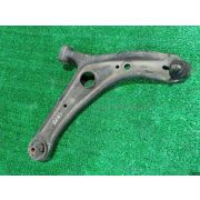 Рычаг Toyota PLATZ NCP16 2NZFE