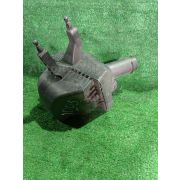 Корпус воздушного фильтра Nissan FUGA PY50 VQ35HR