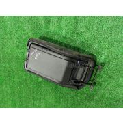 Бардачок между сиденьями Toyota ARISTO JZS160 2JZGE