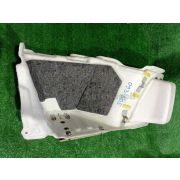 Обшивка багажника Toyota HARRIER ACU15 2AZFE