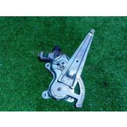 Стеклоподъемник Toyota RACTIS NCP120 1NZFE