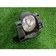 Туманка Toyota VOXY AZR60G 1AZFSE