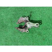 Кронштейн капота Toyota BREVIS JCG10 1JZFSE