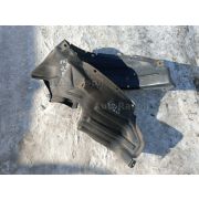 Подкрылок Mazda DEMIO DW5W B5