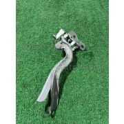 Кронштейн капота Toyota VOXY ZRR70G 3ZRFE