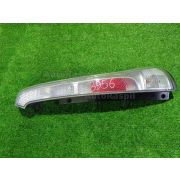 Стоп сигнал Nissan SERENA CC25 MR20DE