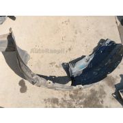 Подкрылок Mazda PREMACY CREW LF