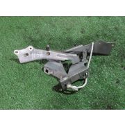 Кронштейн капота Nissan SERENA C25 MR20DE