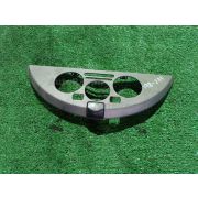 Консоль Nissan NOTE E11 HR15DE