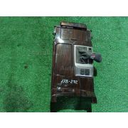 Консоль Toyota MARK X GRX130 4GRFSE