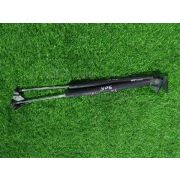 Амортизатор двери Mazda PREMACY CREW LFDE