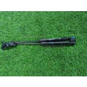 Амортизатор двери Toyota VITZ NSP130 1NRFE