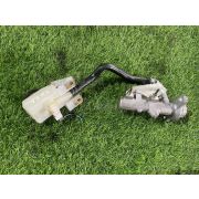 Главный тормозной цилиндр Nissan PRESAGE TNU31 QR25DE