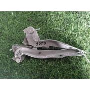 Кронштейн капота Toyota OPA ACT10 1AZFSE