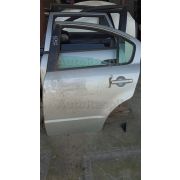 Дверь Suzuki SX4 YC11S M15A