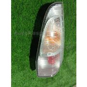 Стоп сигнал Nissan SERENA PC24 SR20DE