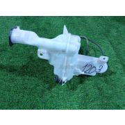 Бачок омывателя Toyota PASSO KGC10 1KRFE