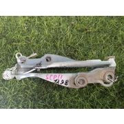 Кронштейн капота Toyota PLATZ SCP11 1SZFE