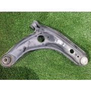 Рычаг Toyota VITZ KSP130 1KRFE