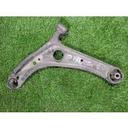 Рычаг Toyota PLATZ SCP11 1SZFE