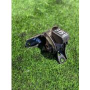 Подушка двигателя Honda FIT GE8 L15A